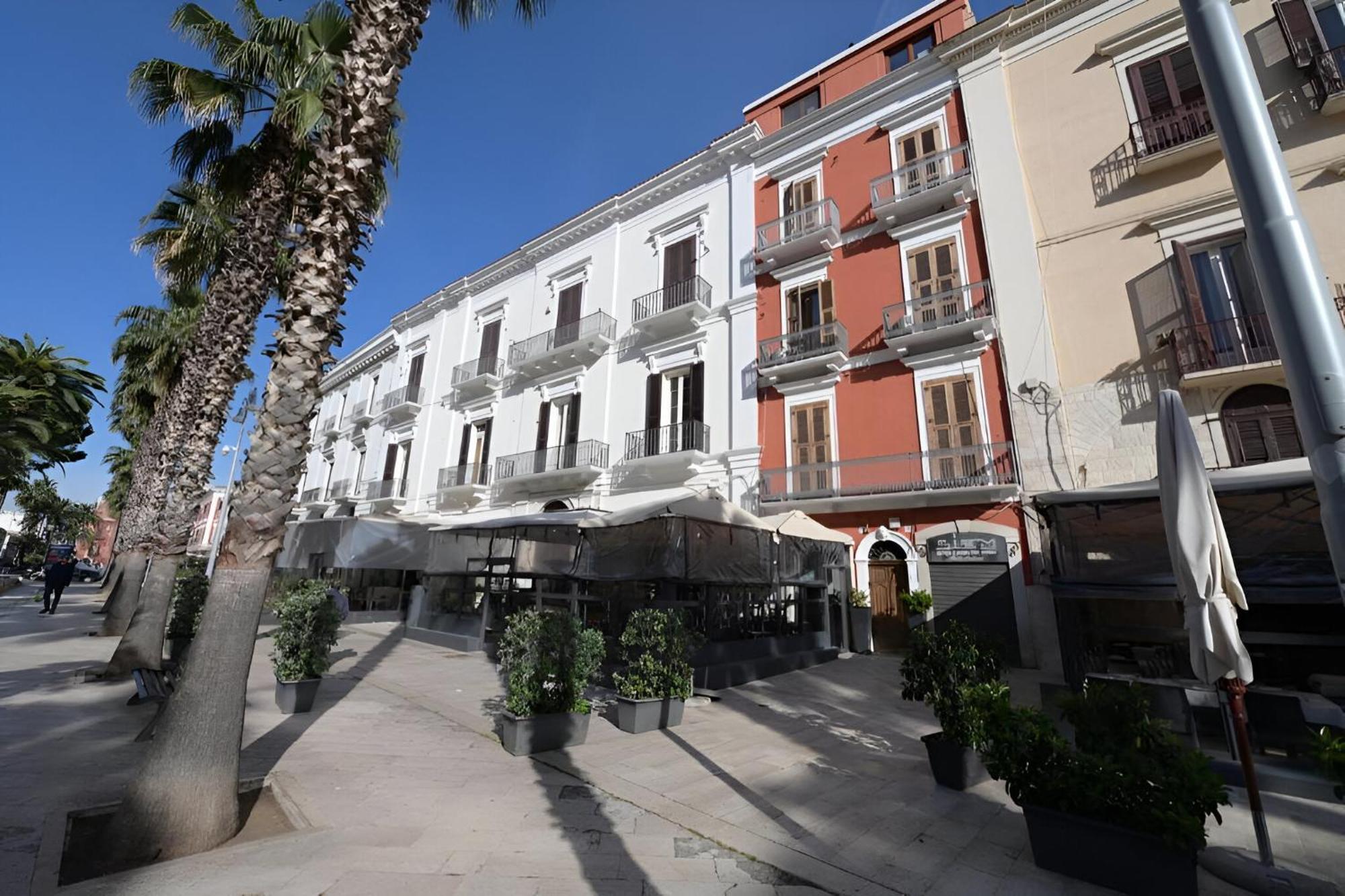Bari Landlord 71 - Central Rooms Exteriér fotografie